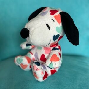 NWOT Snoopy Plush Stuffed Animal – Heart Print – Valentine’s Day Limited Edition